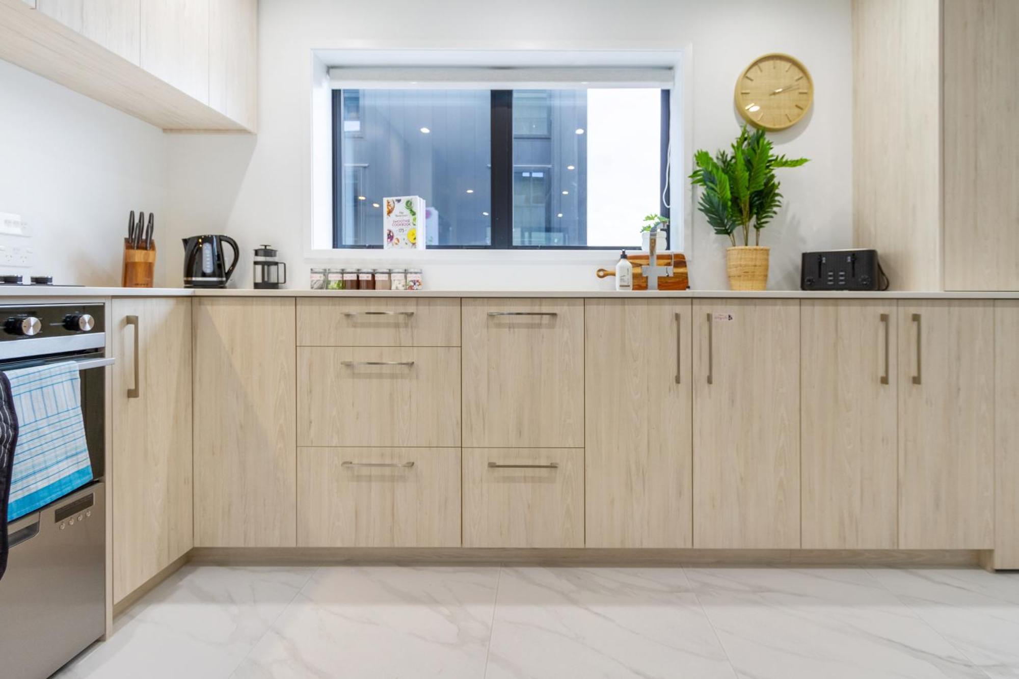 Modern City Lifestyle: 2 Bedroom 1 Bath Christchurch Exteriör bild